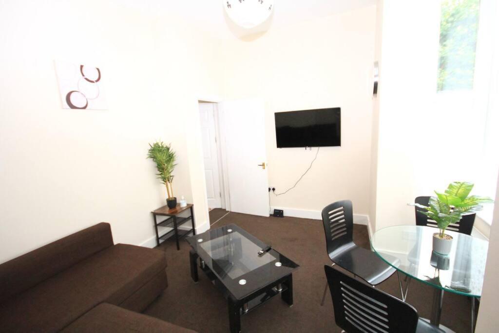 Willesden Lodge ロンドン エクステリア 写真